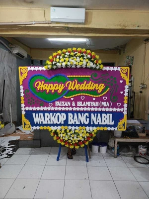 Papan Bunga di Pekayon